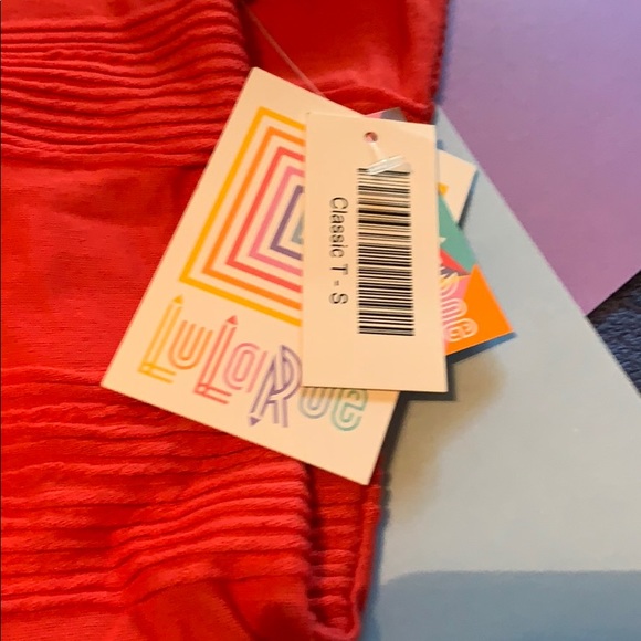 Complete Lularoe outfit - Picture 3 of 3